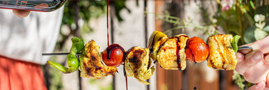 Brochette et vinaigre balsamique oignon rouge