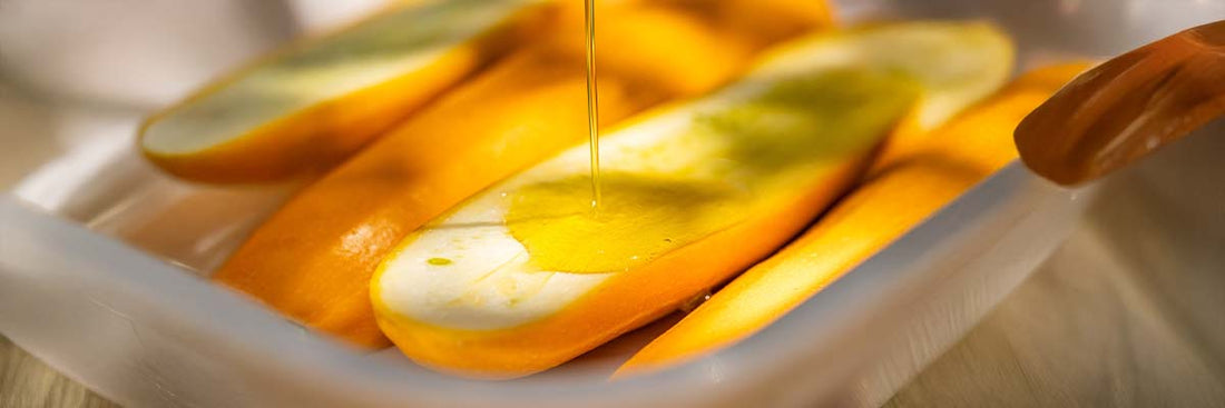 huile d’olive sur des légumes
