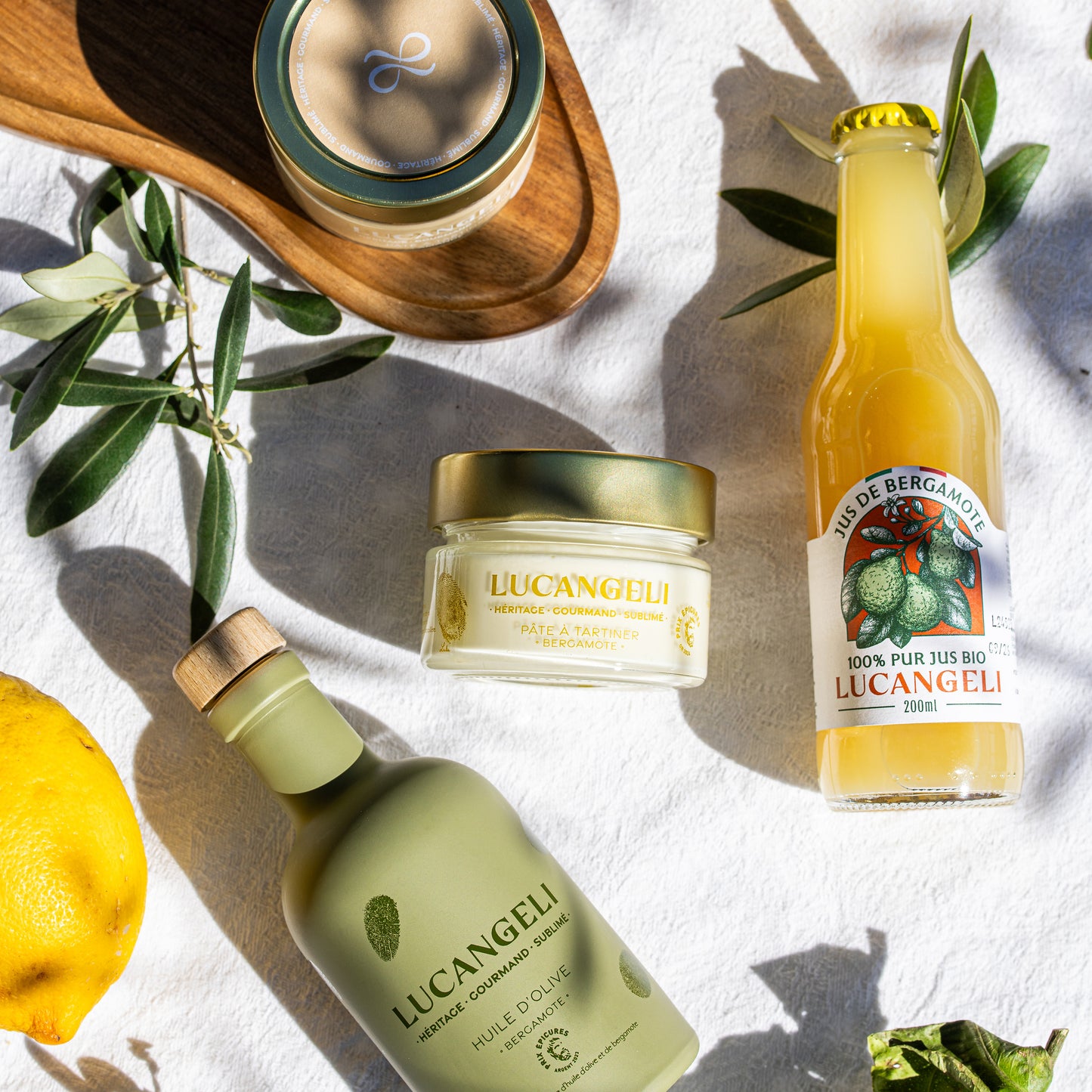 coffret bergamote, huile, jus, pâte à tartiner et amande