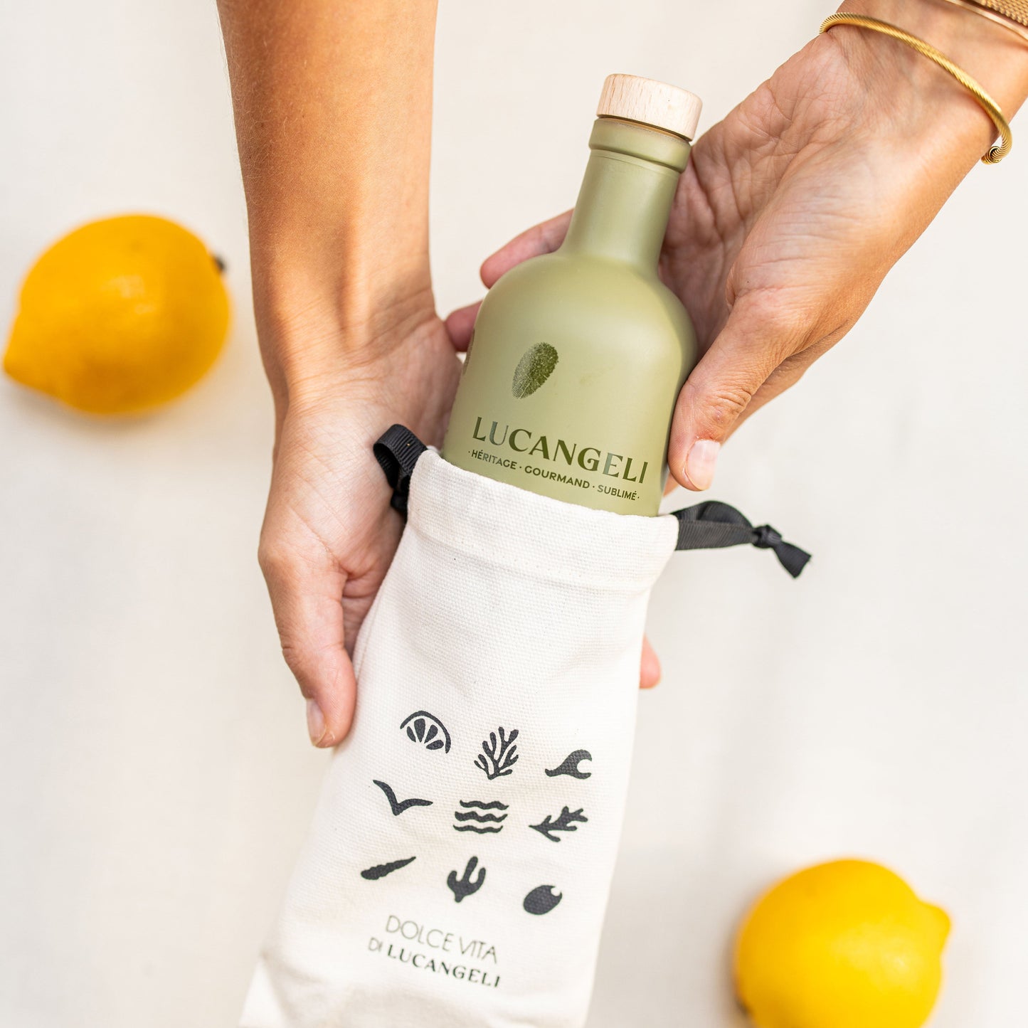 Huile d'olive a la bergamote 200 ml, Epicures d'Argent 2023